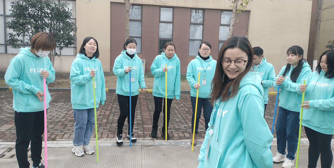 金年金字招牌(jinnian)诚信至上| 团结协作，友爱奋进